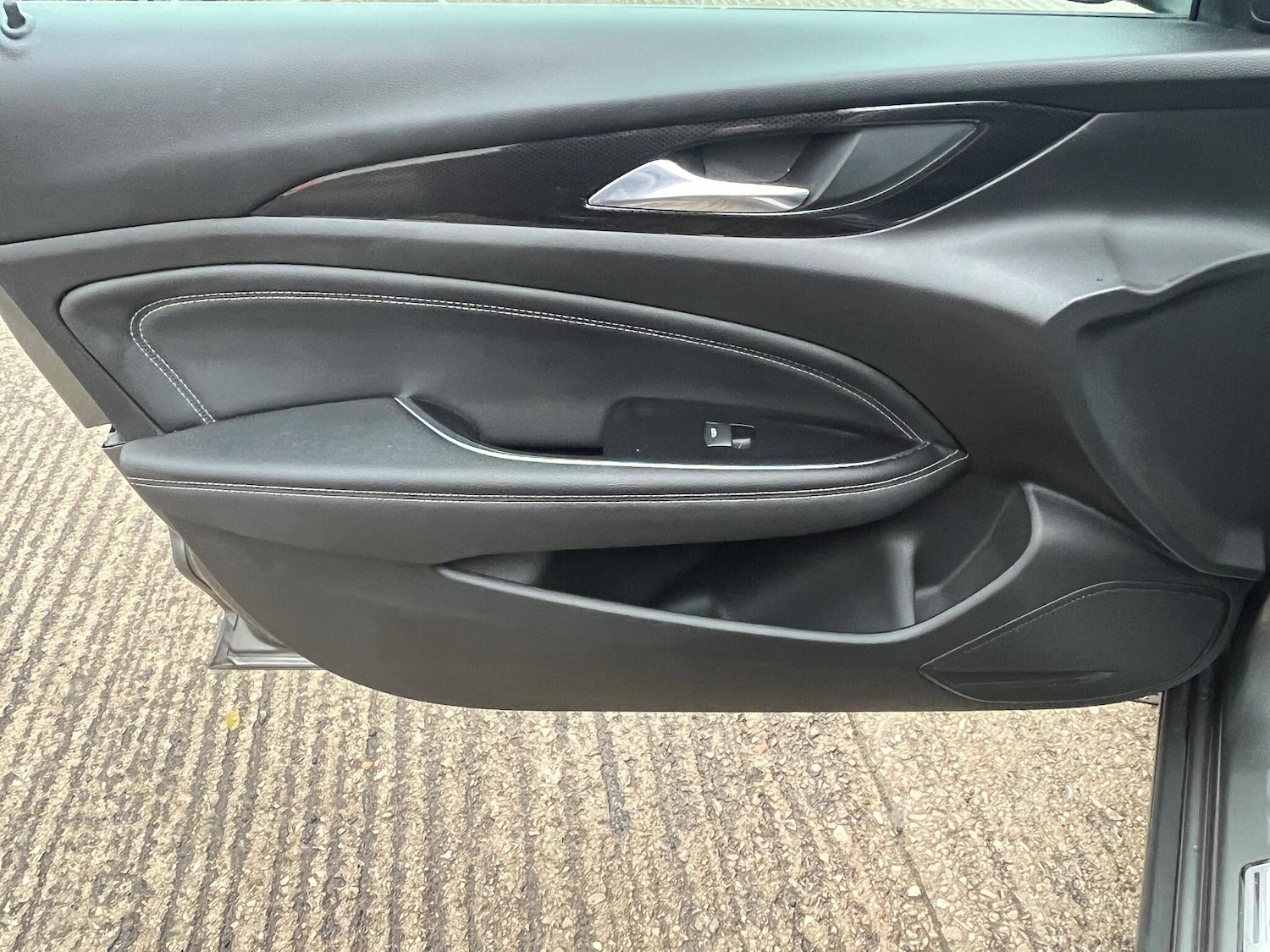 Used Vauxhall Insignia 2017 for sale - 76743113: Photo 30