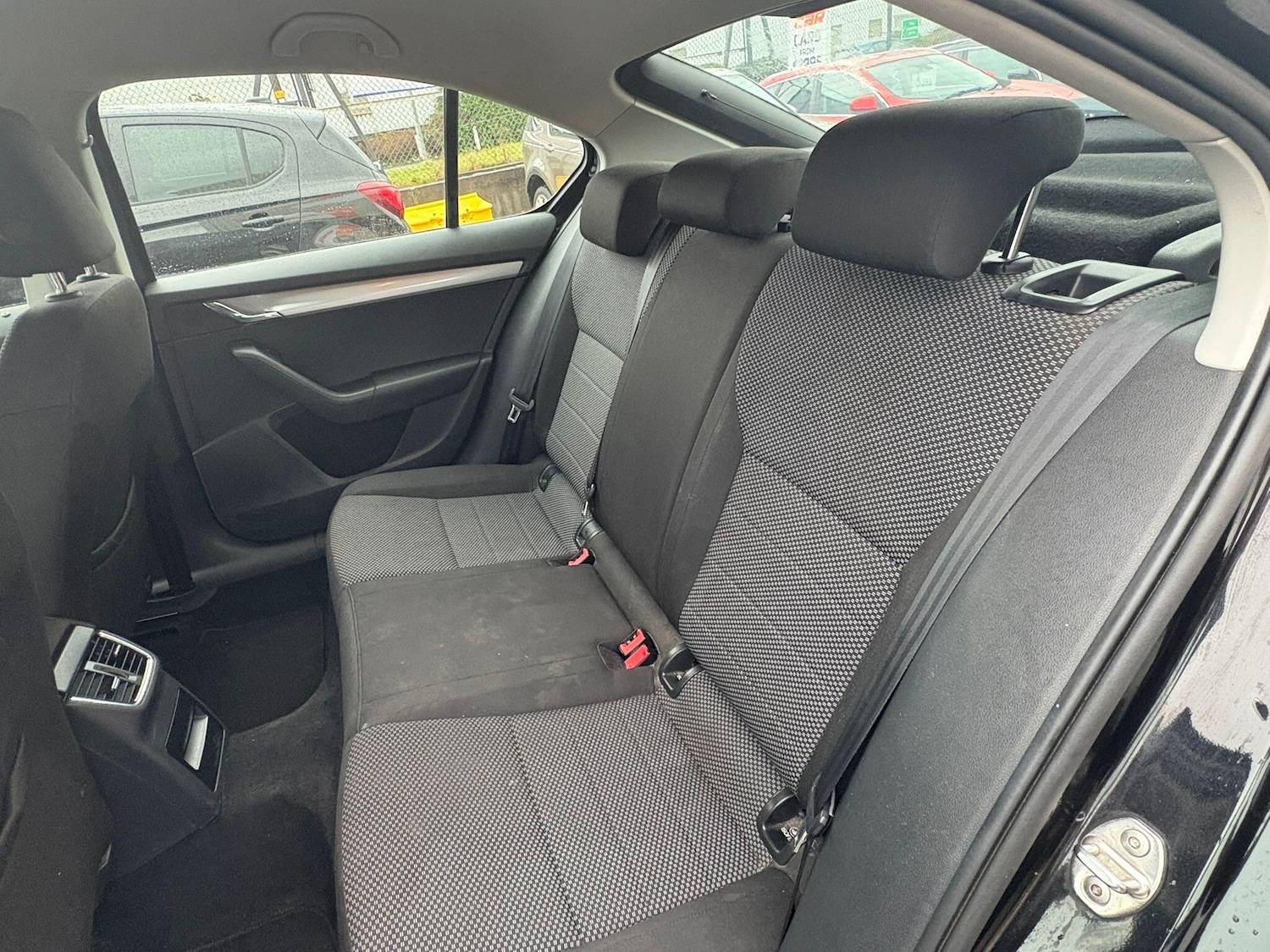 Used Skoda Octavia 2014 for sale - 76886118: Photo 15