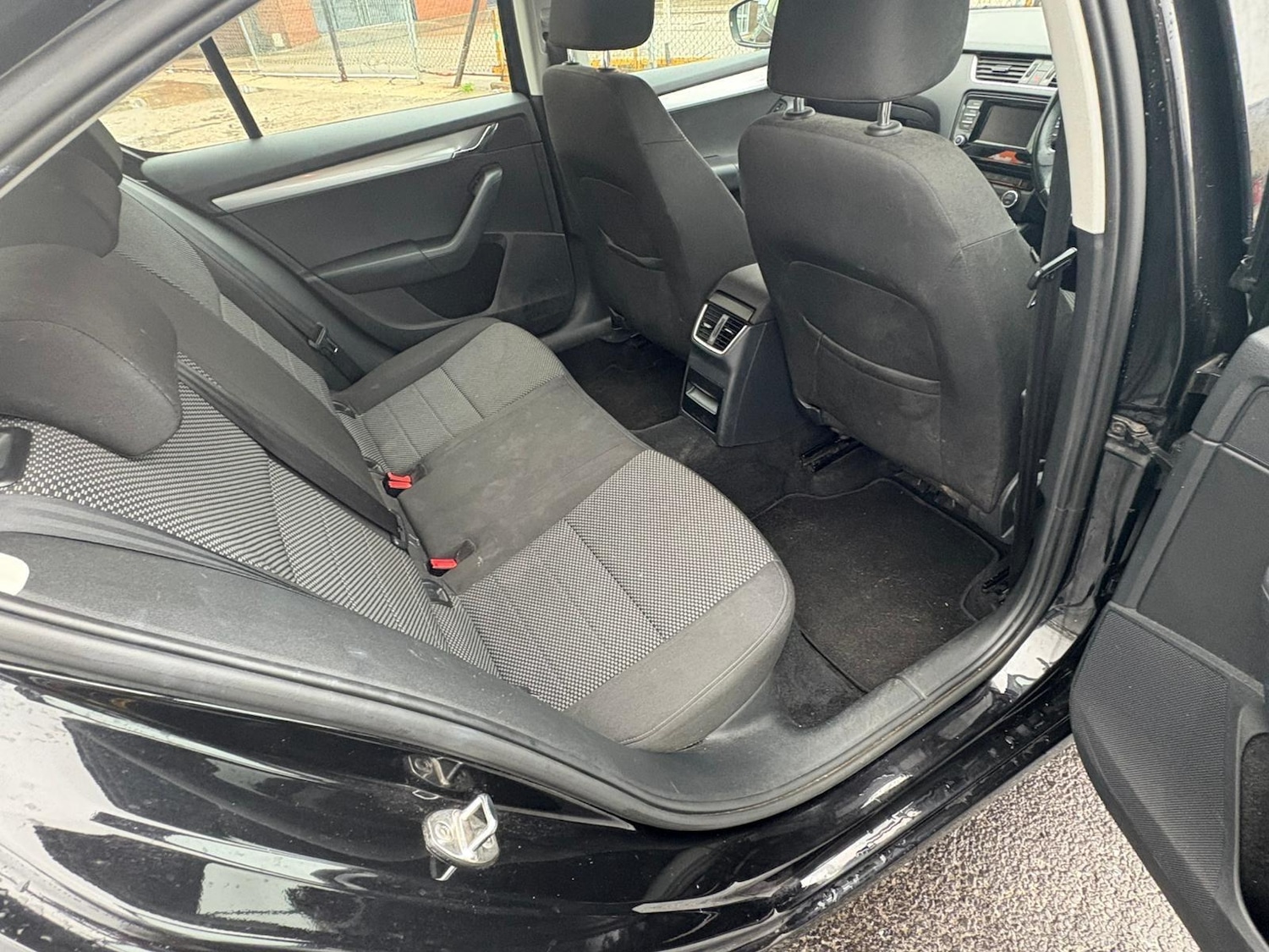 Used Skoda Octavia 2014 for sale - 76886118: Photo 17