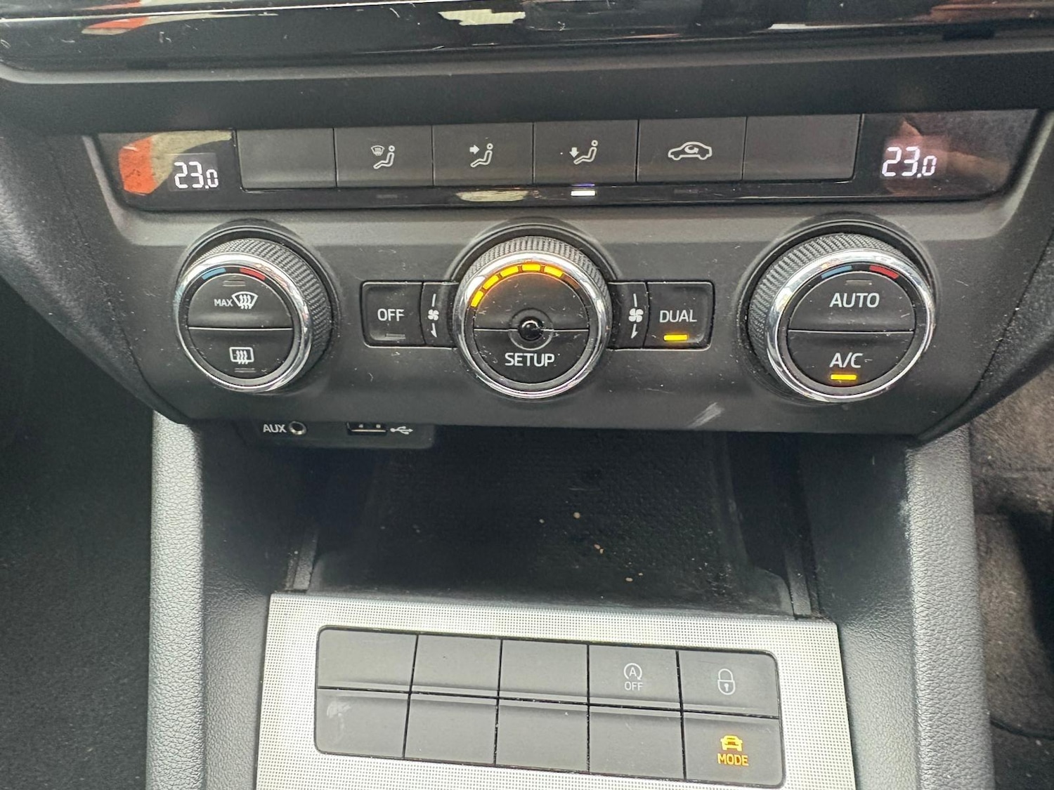 Used Skoda Octavia 2014 for sale - 76886118: Photo 19