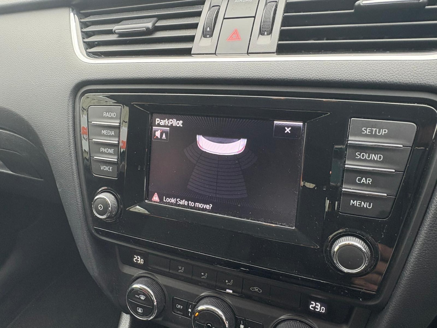 Used Skoda Octavia 2014 for sale - 76886118: Photo 35