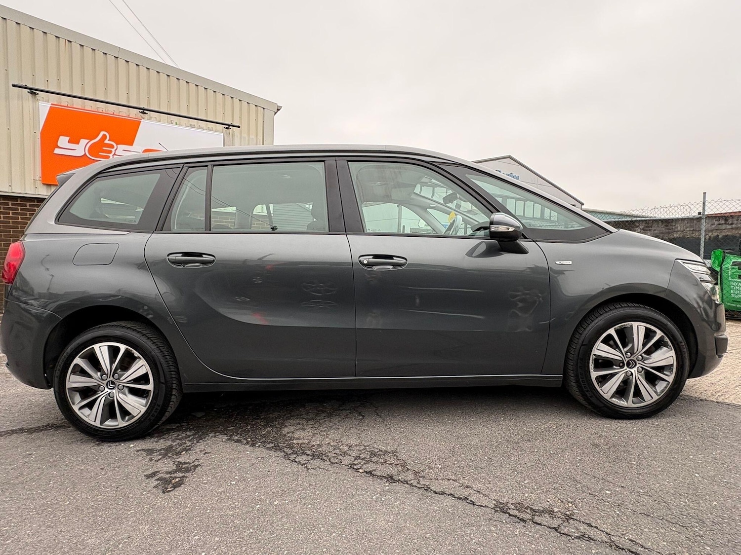 Used Citroen C4 Grand Picasso 2015 for sale - 77331008: Photo 11