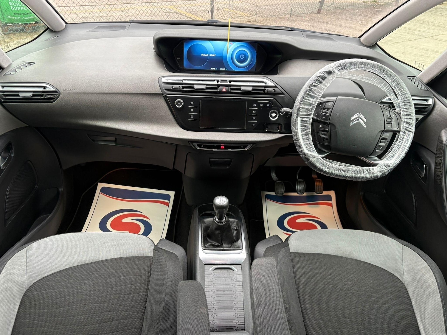 Used Citroen C4 Grand Picasso 2015 for sale - 77331008: Photo 13