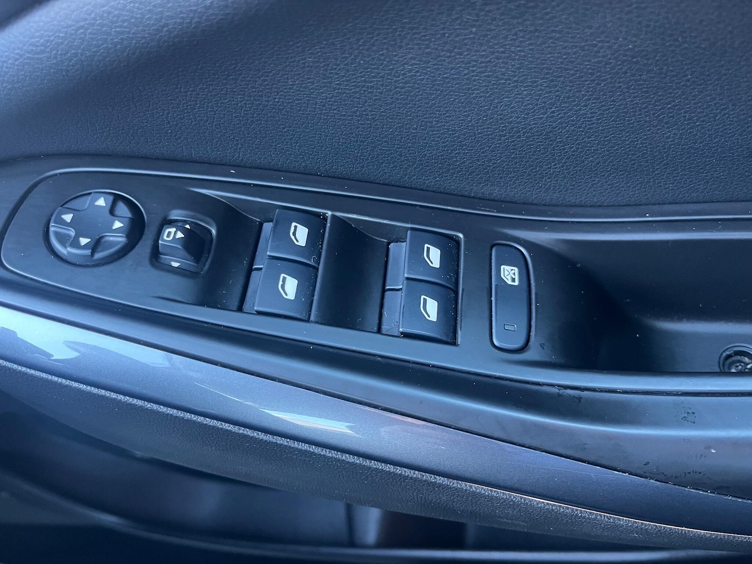 Used Vauxhall Grandland X 2018 for sale - 76689300: Photo 34