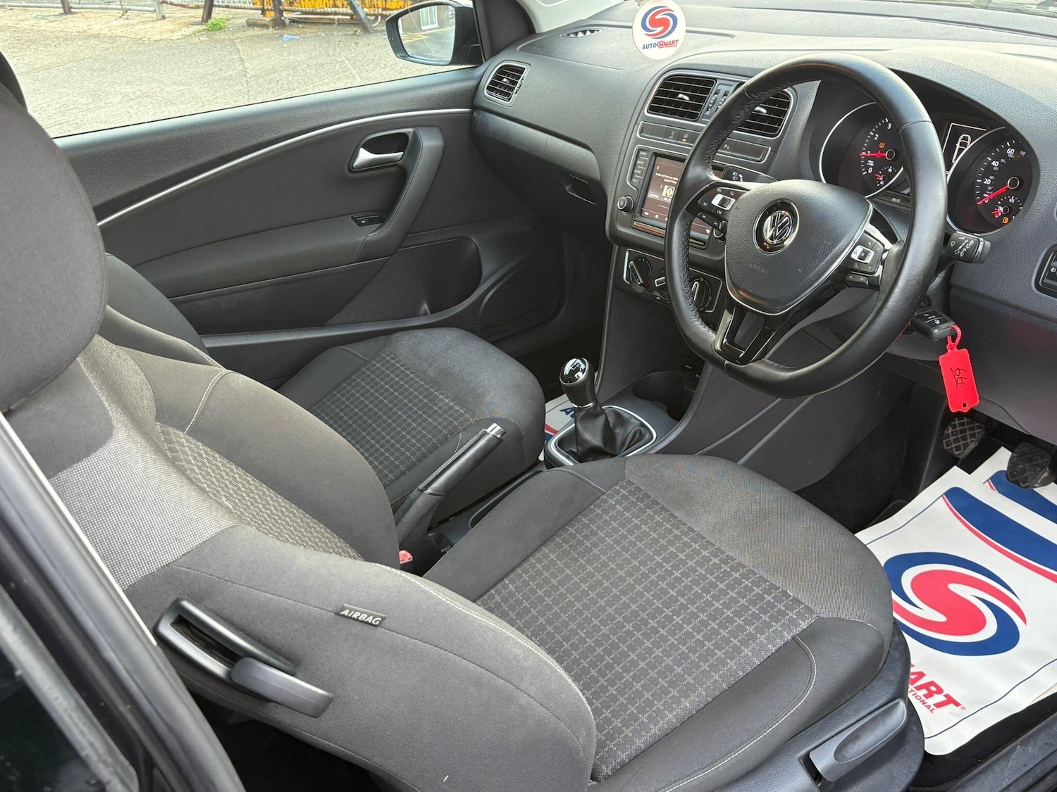 Used Volkswagen Polo 2017 for sale - 76964973: Photo 15