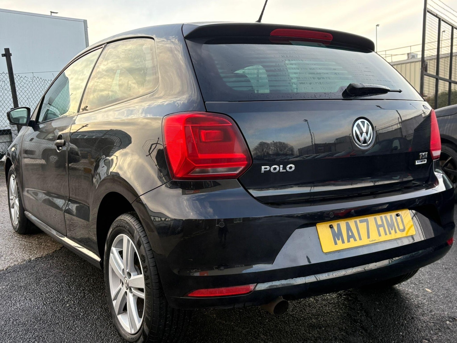 Used Volkswagen Polo 2017 for sale - 76964973: Photo 4