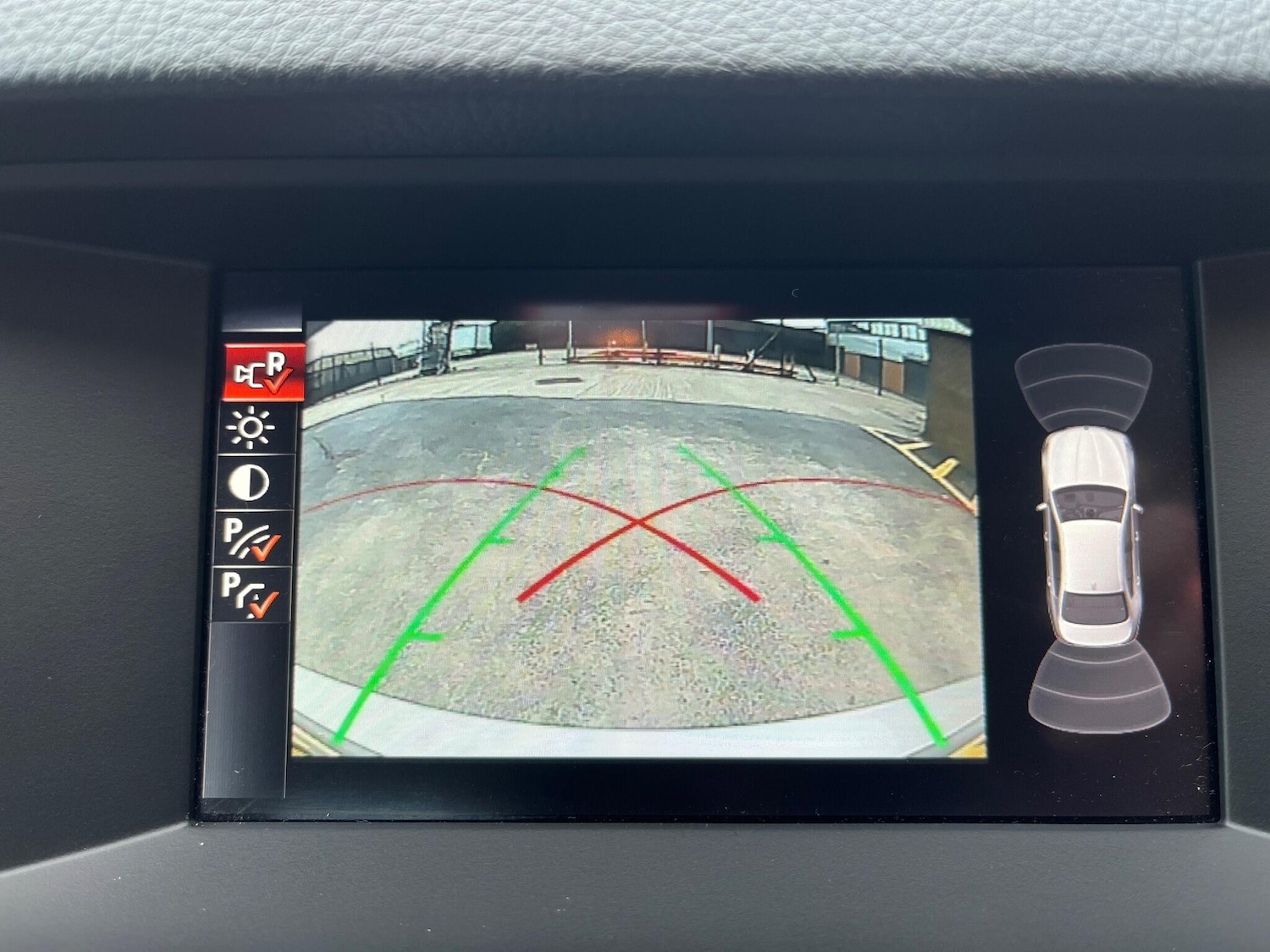 Used BMW 5 Series 2016 for sale - 76990722: Photo 60