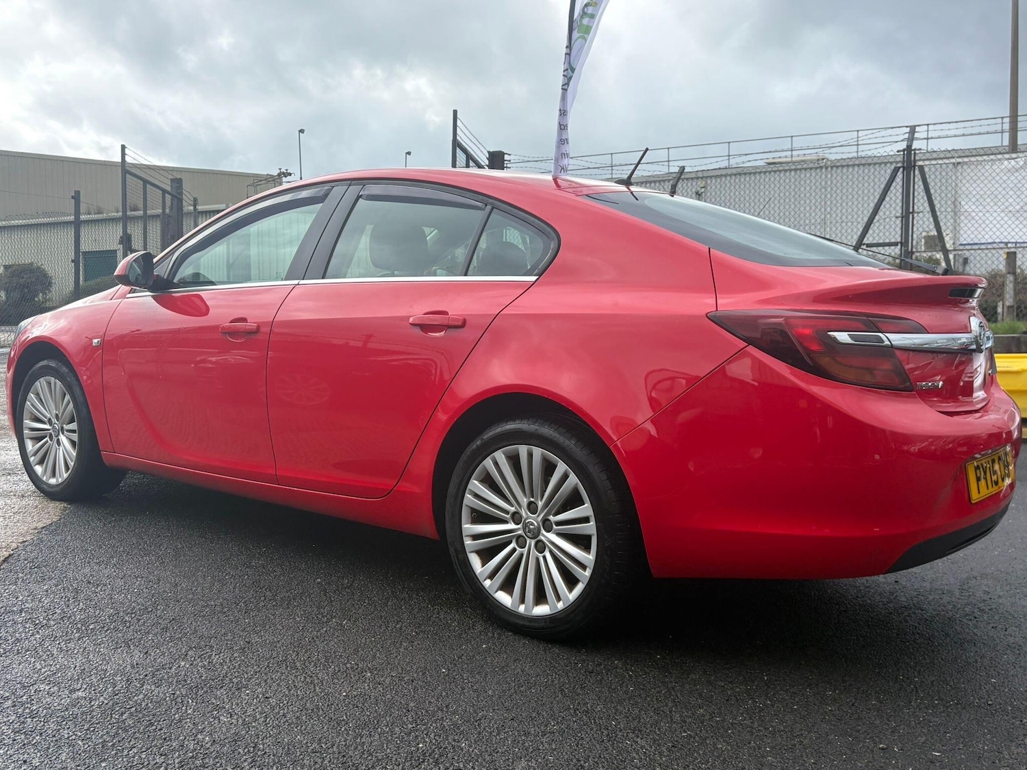 Used Vauxhall Insignia 2015 for sale - 78007344: Photo 9