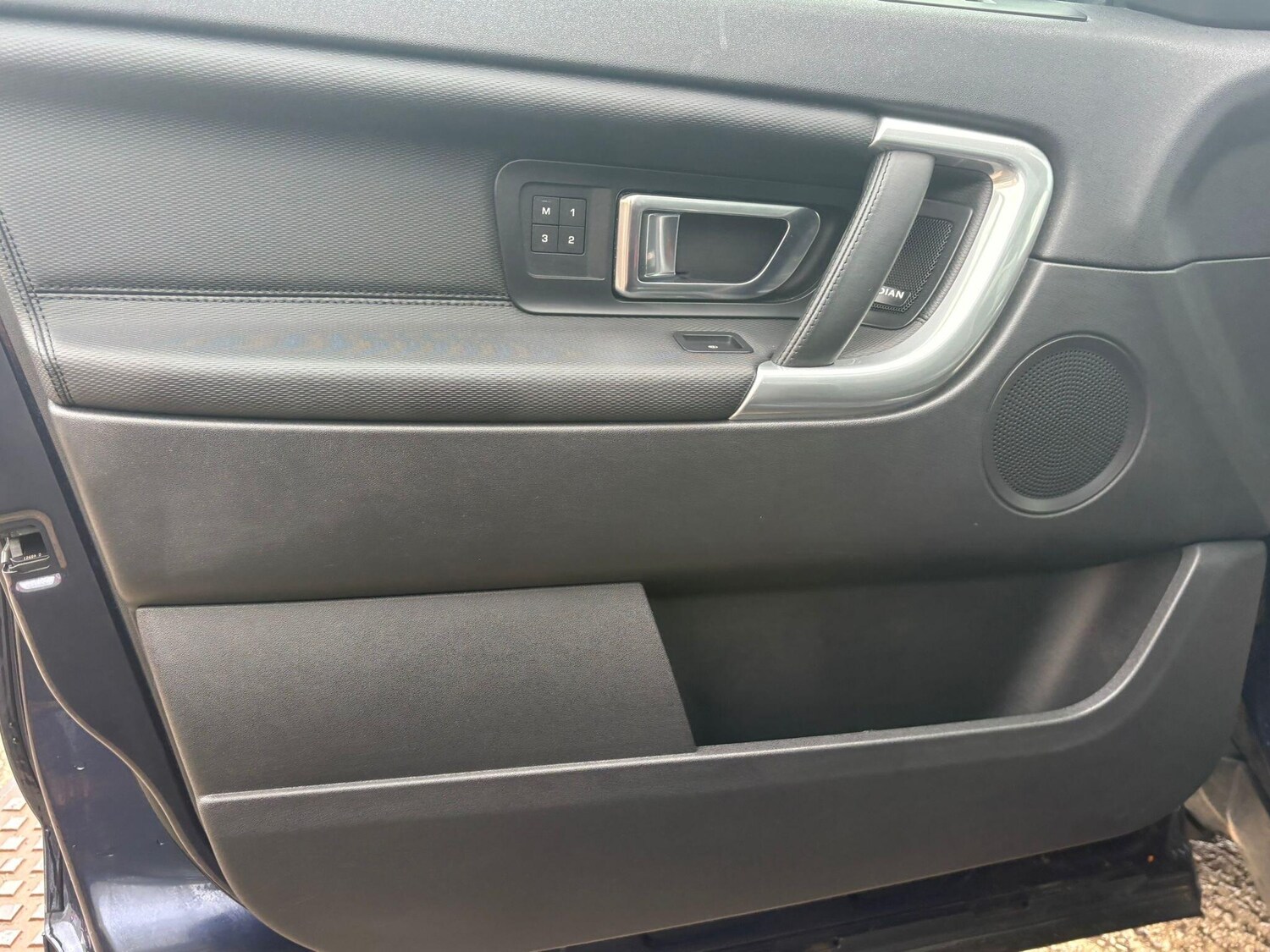 Used Land Rover Discovery Sport 2018 for sale - 78062686: Photo 18