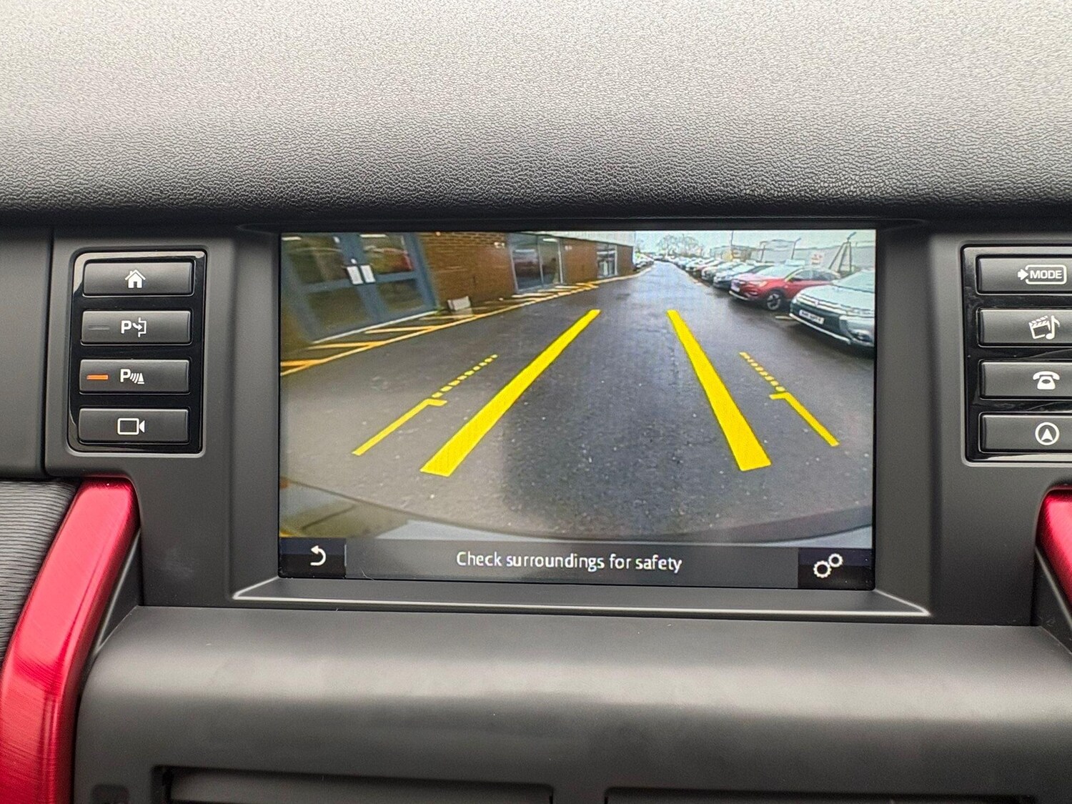 Used Land Rover Discovery Sport 2018 for sale - 78062686: Photo 49