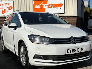 Used Volkswagen Touran 2018 for sale - 78362019: Photo