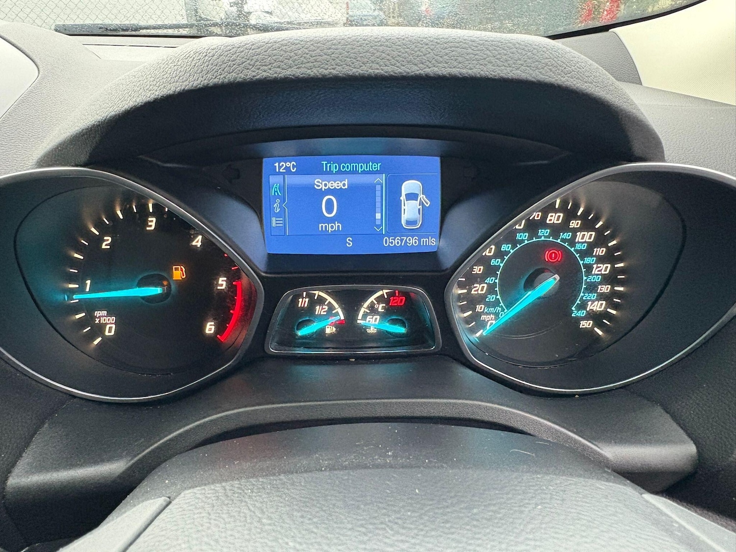 Used Ford Kuga 2014 for sale - 76886266: Photo 41