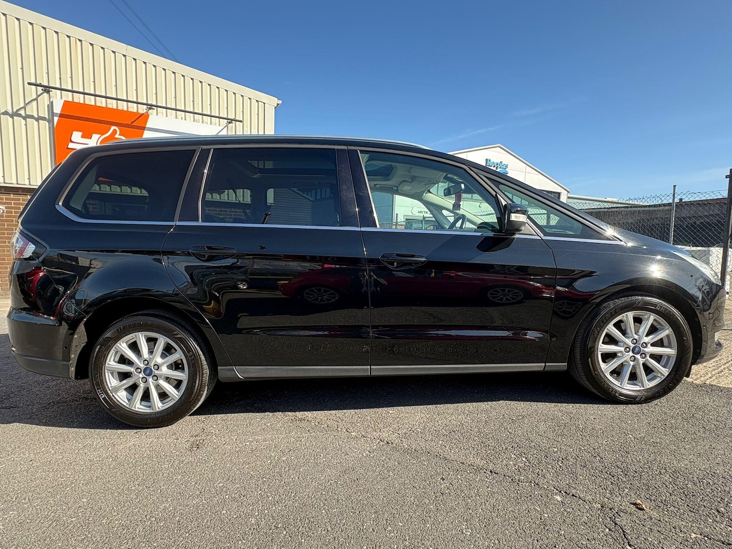 Used Ford Galaxy for sale - 78115790: Photo 11