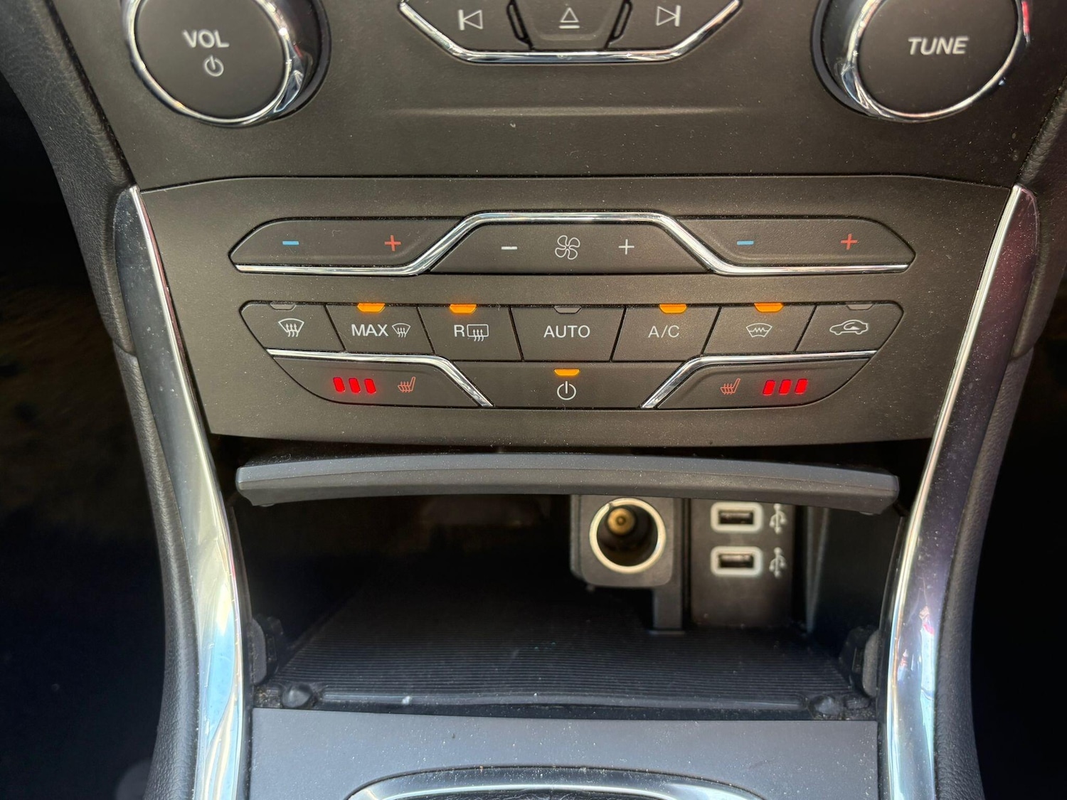 Used Ford Galaxy for sale - 78115790: Photo 28