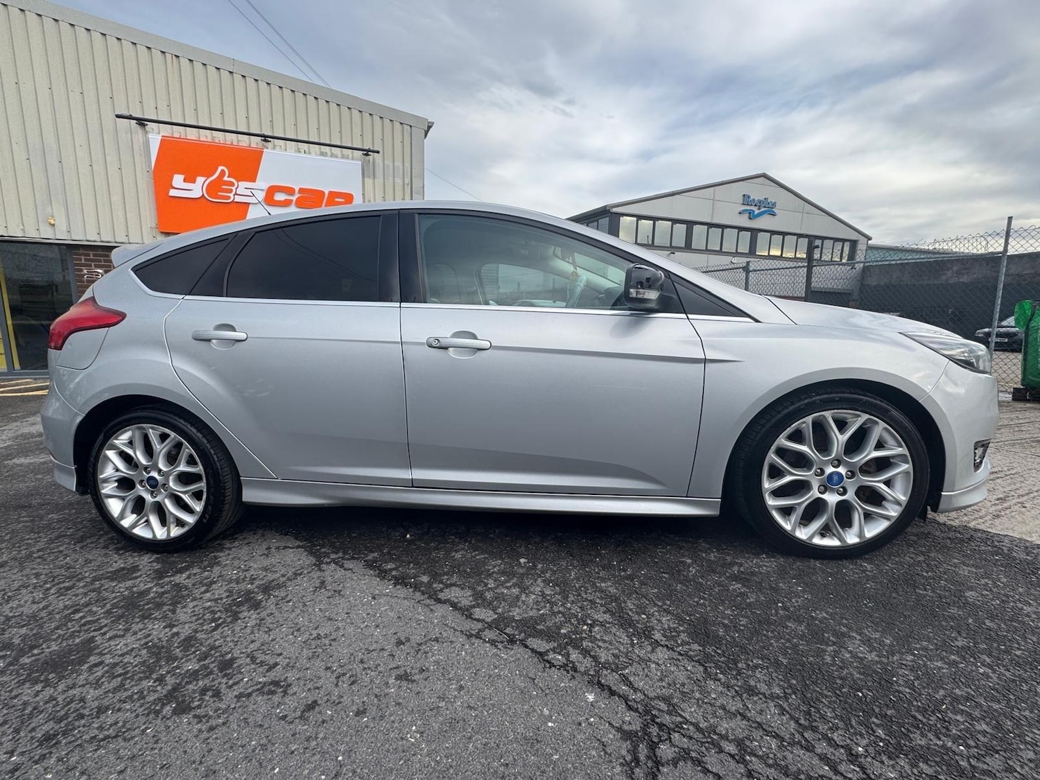 Used Ford Focus for sale - 78115947: Photo 21
