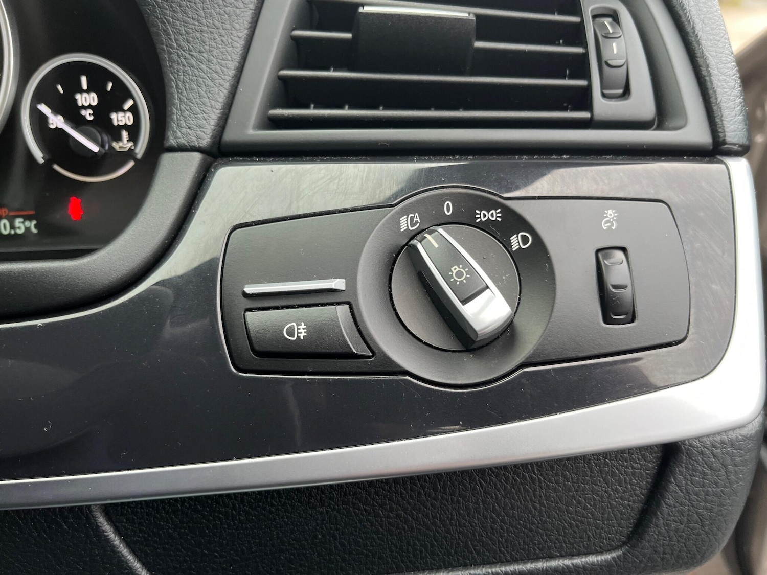 Used BMW 5 Series 2016 for sale - 76656947: Photo 24