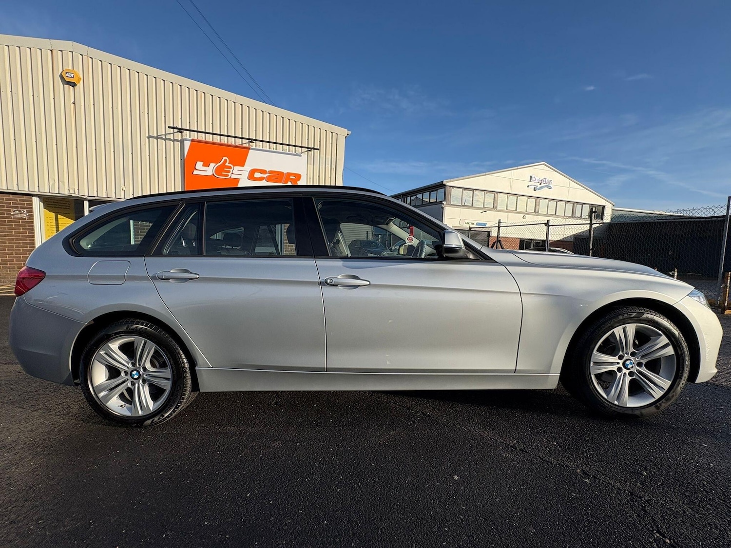 Used BMW 3 Series 2015 for sale - 76936421: Photo 13