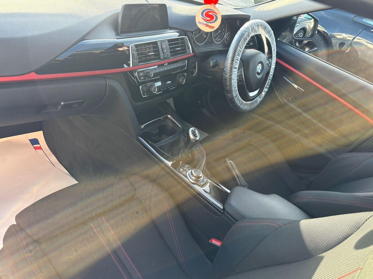 Used BMW 3 Series 2015 for sale - 76936421: Photo 2