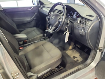 Used Skoda Rapid Spaceback 2015 for sale - 77376852: Photo