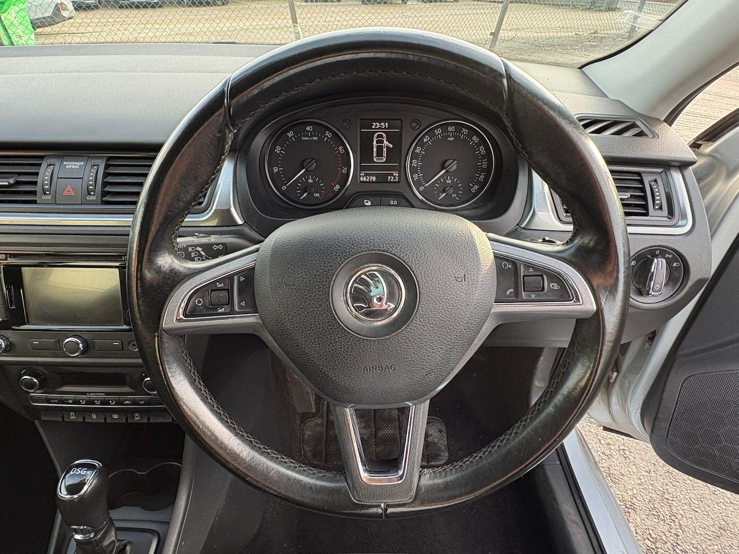 Used Skoda Rapid Spaceback 2015 for sale - 77376852: Photo 39