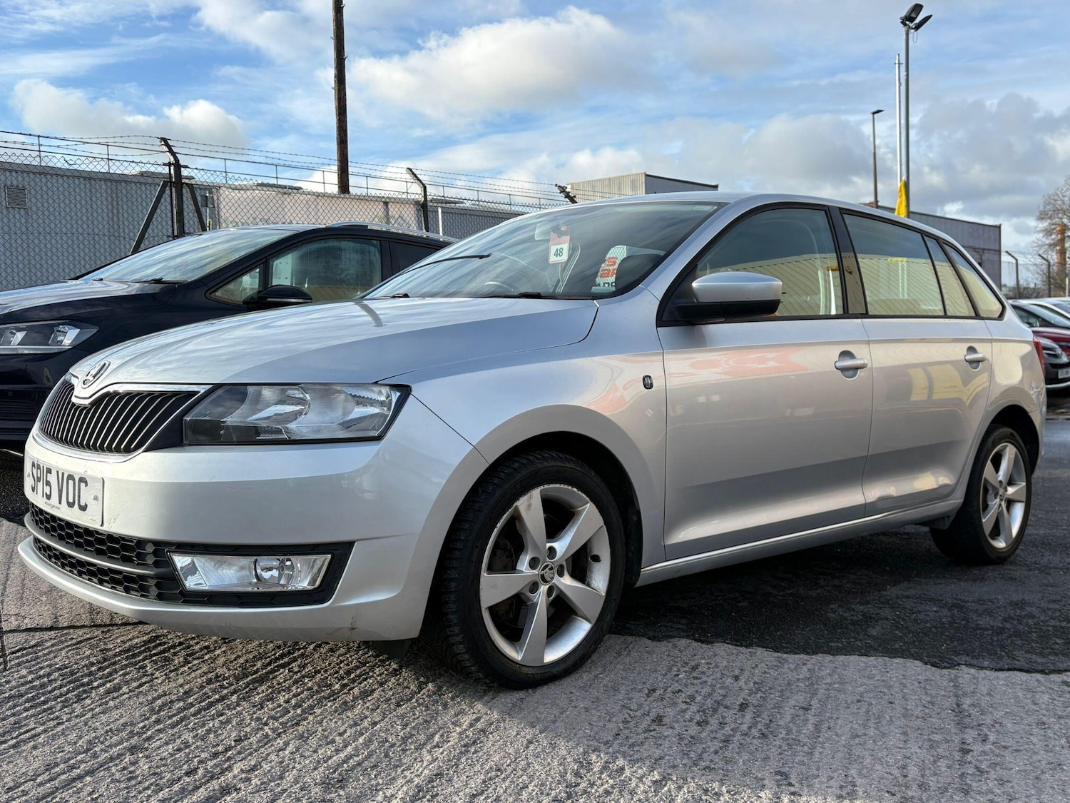 Used Skoda Rapid Spaceback 2015 for sale - 77376852: Photo 5
