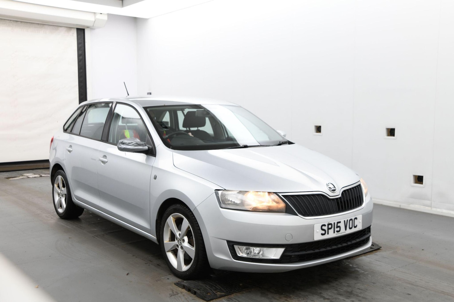 Used Skoda Rapid Spaceback 2015 for sale - 77191160: Photo 6