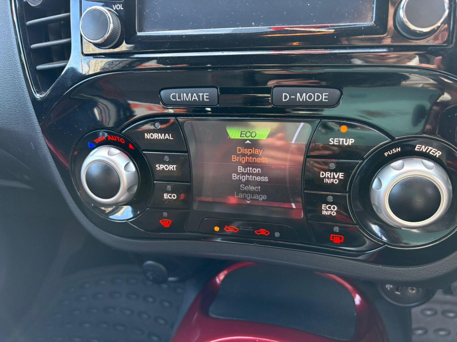 Used Nissan Juke 2017 for sale - 77637415: Photo 53