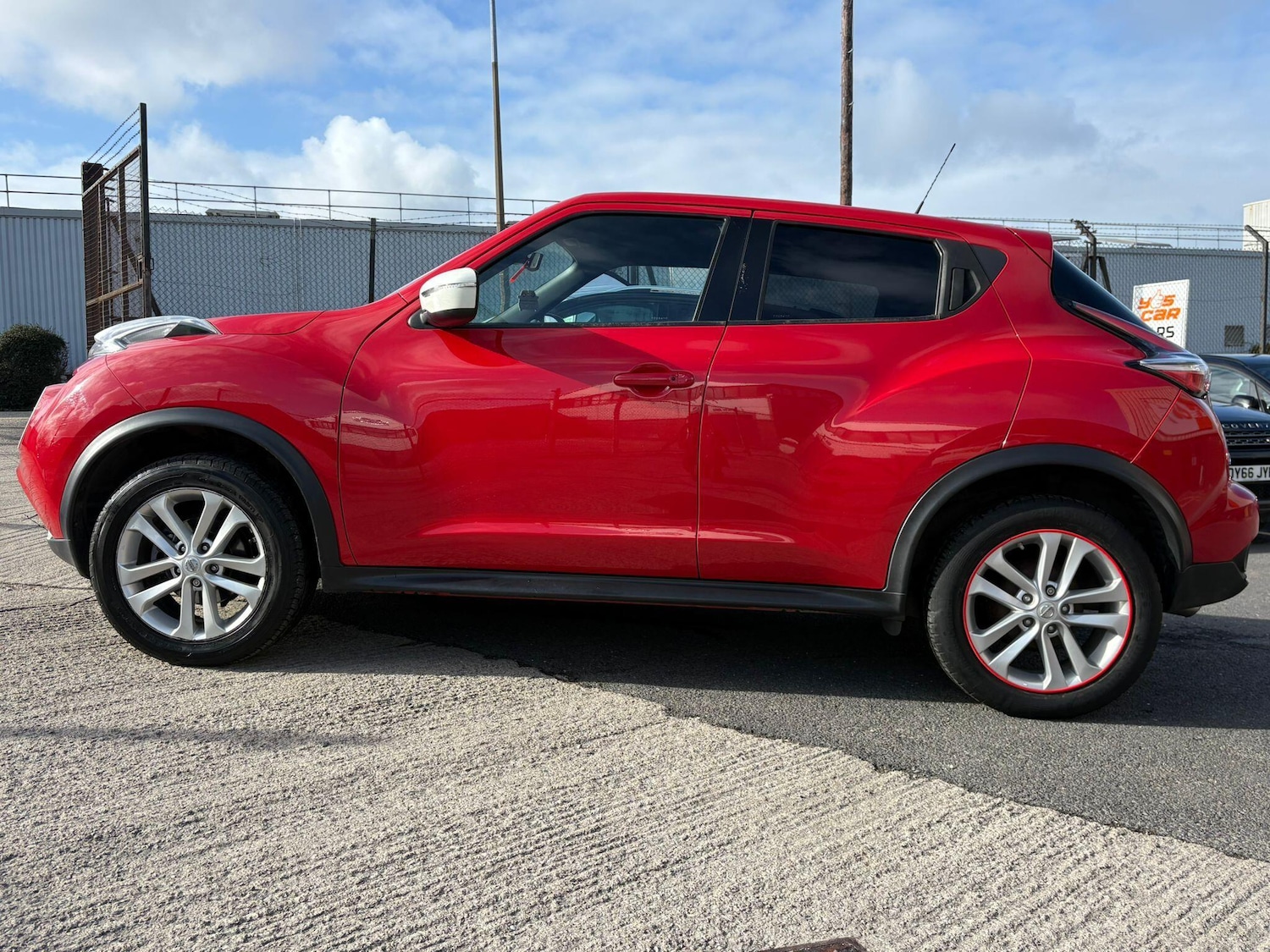 Used Nissan Juke 2017 for sale - 77637415: Photo 7