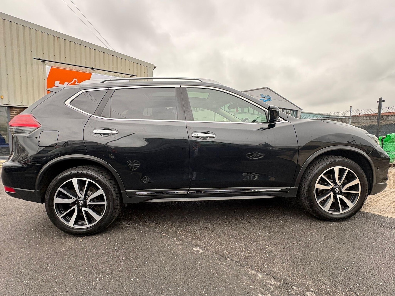Used Nissan X-Trail 2018 for sale - 77612882: Photo 11