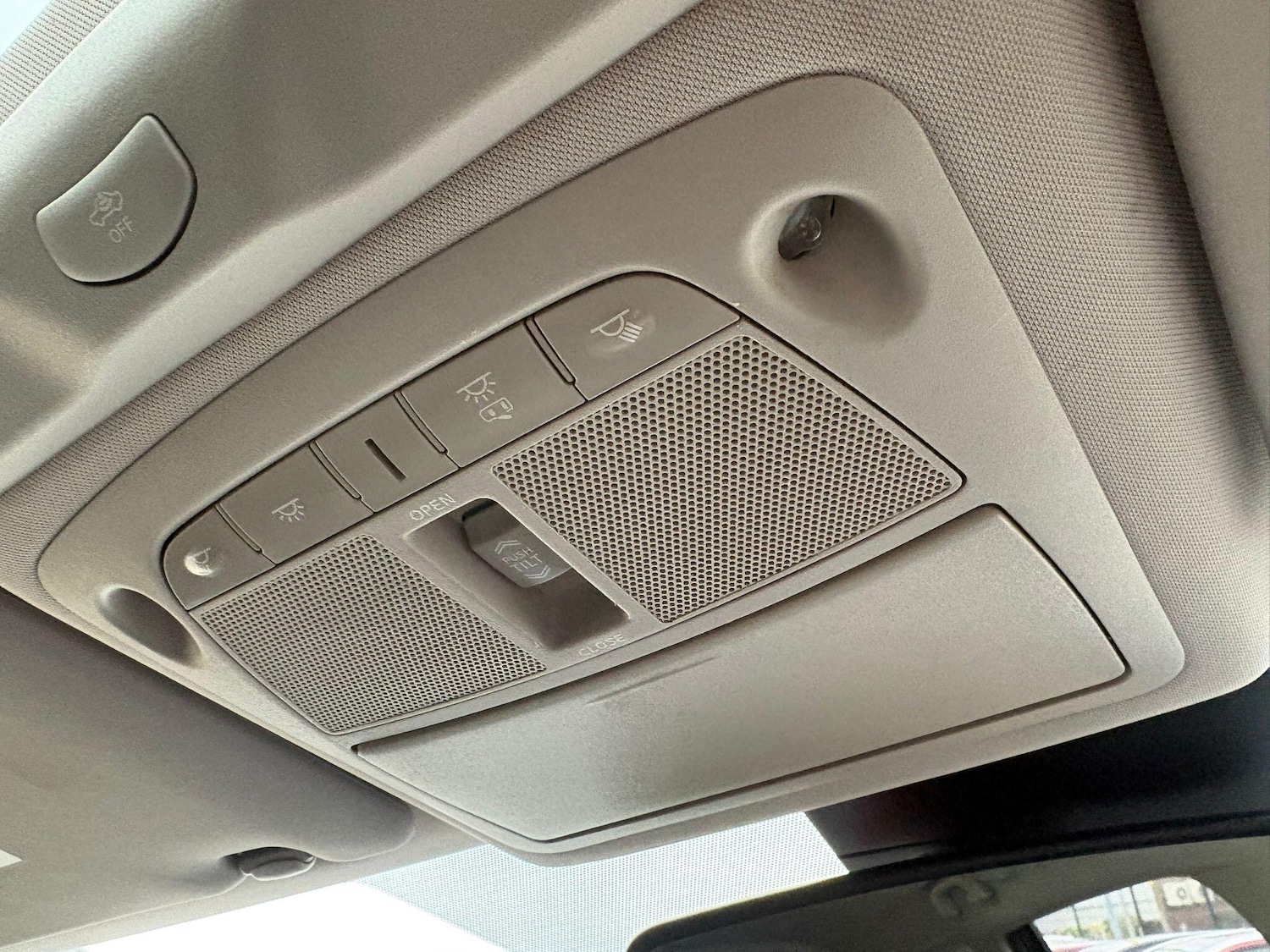 Used Nissan X-Trail 2018 for sale - 77612882: Photo 32