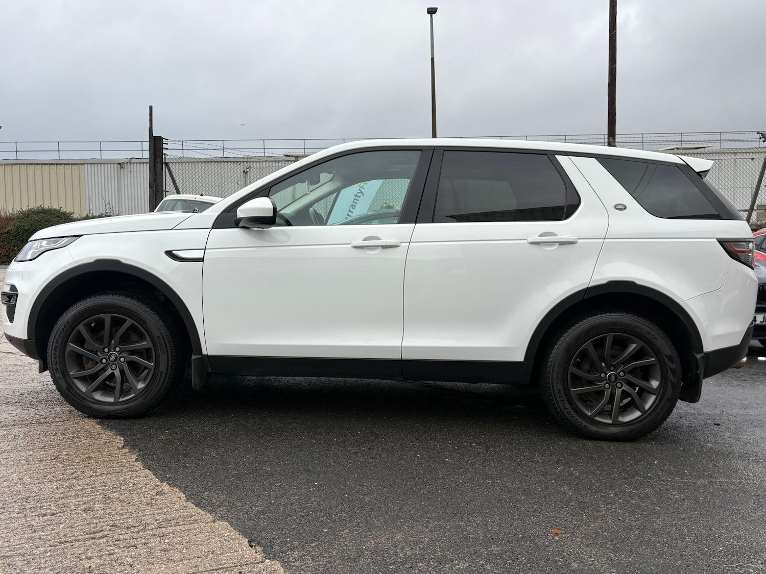 Used Land Rover Discovery Sport 2017 for sale - 77066715: Photo 10