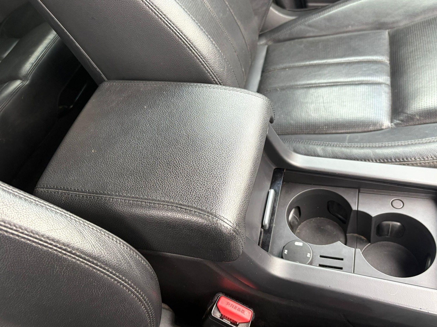 Used Land Rover Discovery Sport 2017 for sale - 77066715: Photo 17