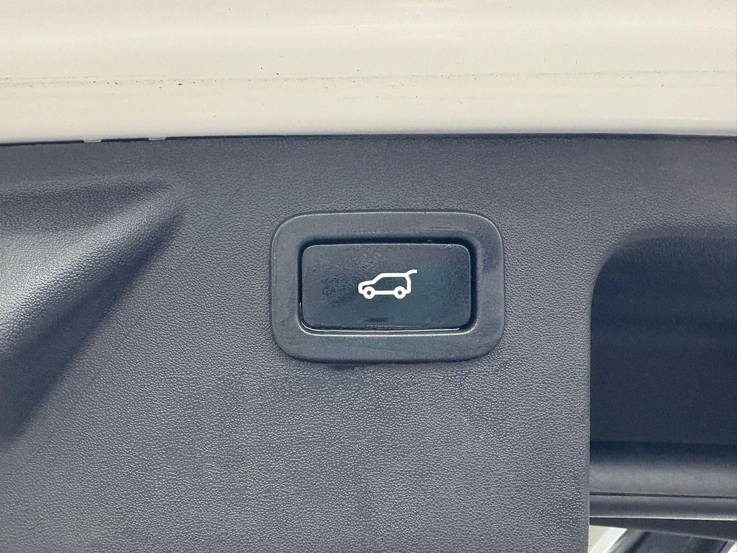 Used Land Rover Discovery Sport 2017 for sale - 77066715: Photo 23