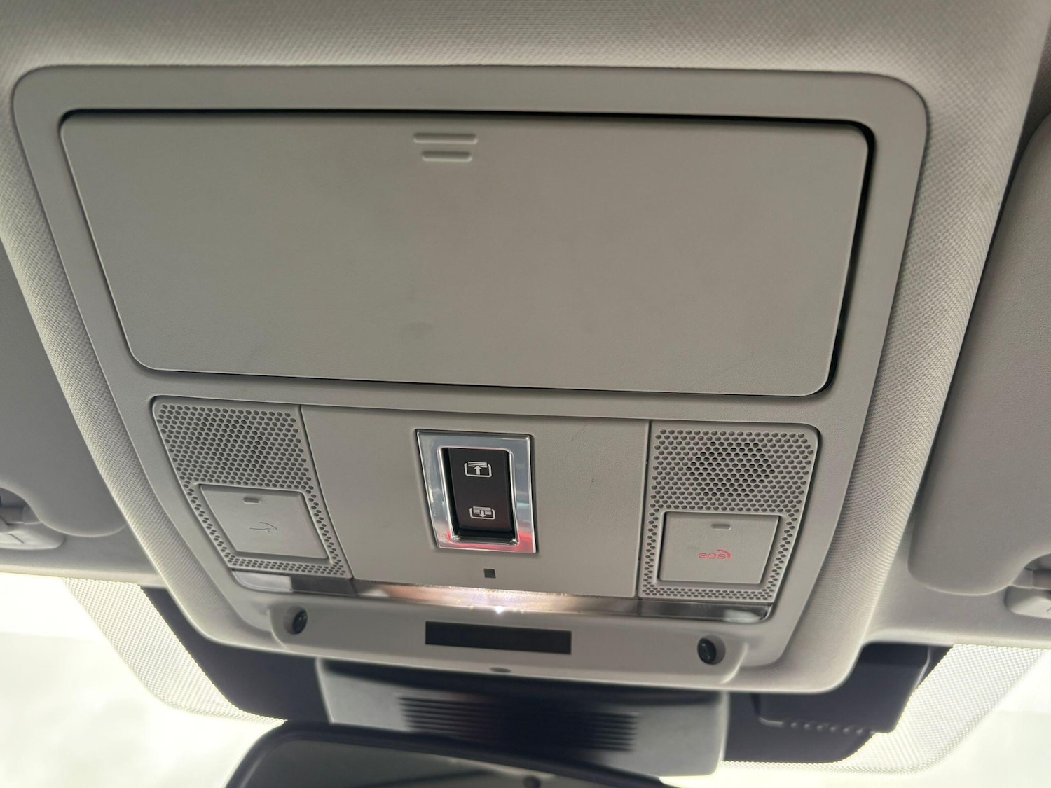 Used Land Rover Discovery Sport 2017 for sale - 77066715: Photo 33