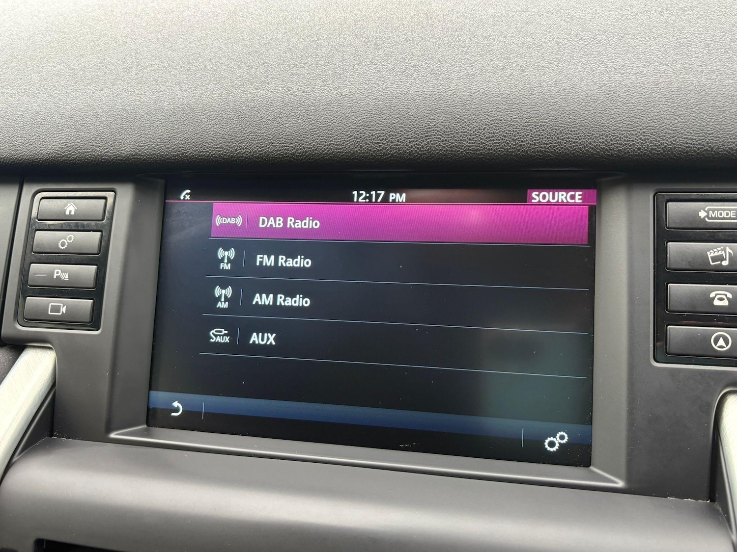 Used Land Rover Discovery Sport 2017 for sale - 77066715: Photo 39