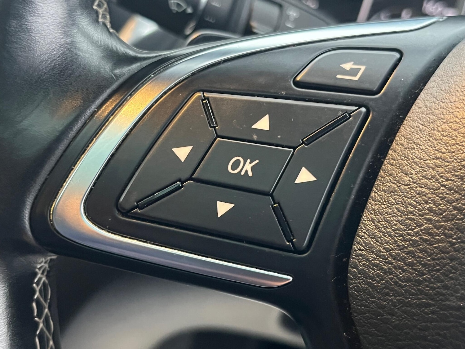 Used Infiniti Q30 2017 for sale - 76666920: Photo 17