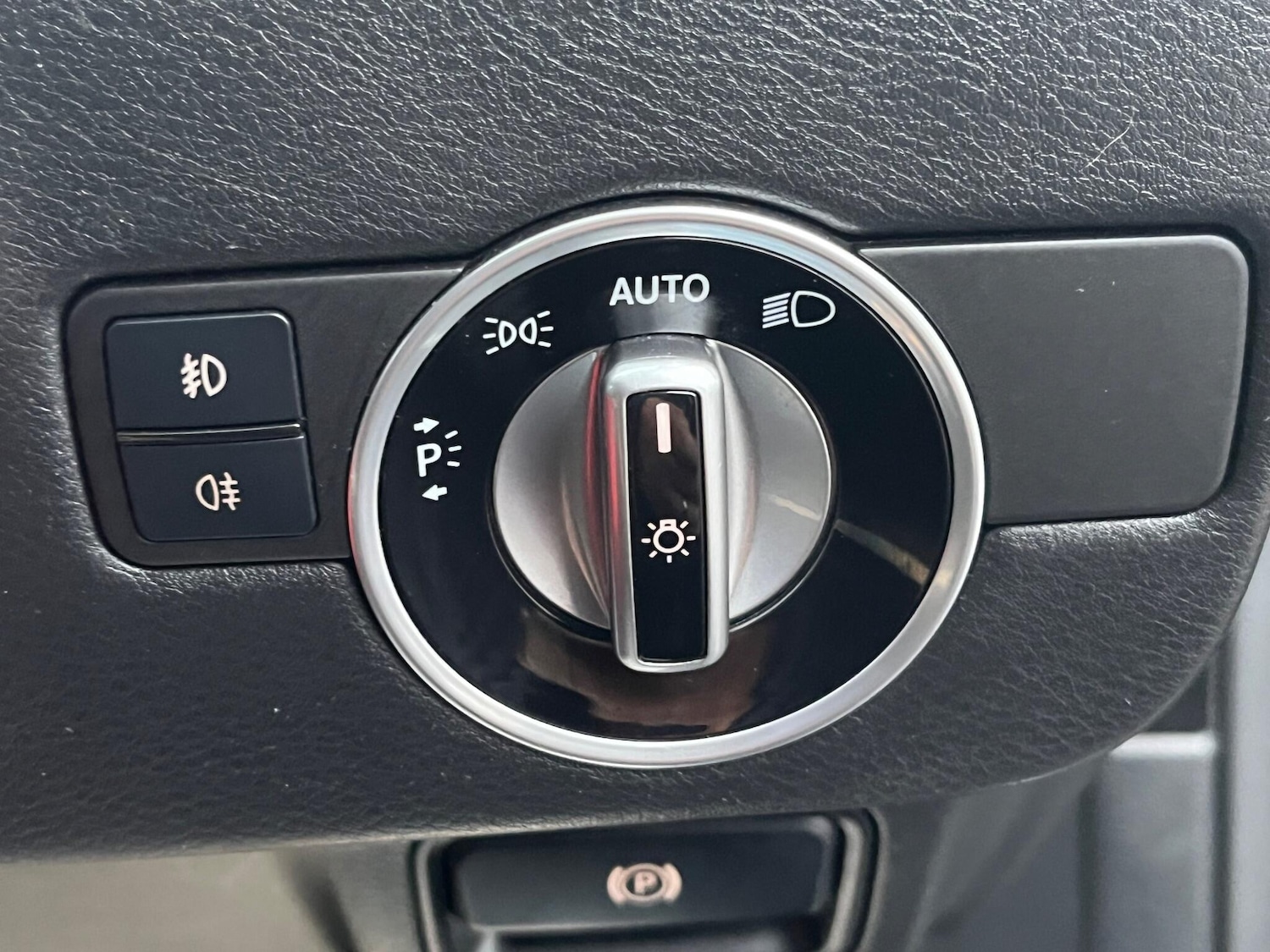 Used Infiniti Q30 2017 for sale - 76666920: Photo 19