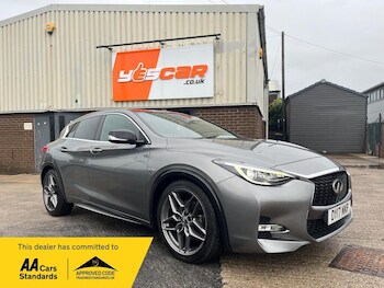 Used Infiniti Q30 2017 for sale - 76666920: Photo
