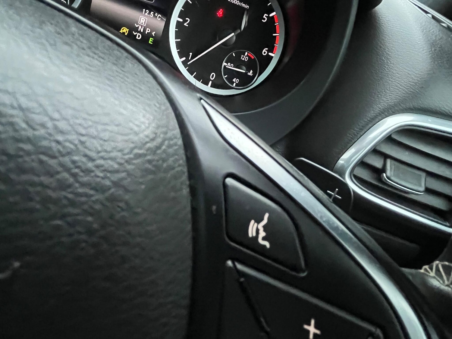 Used Infiniti Q30 2017 for sale - 76666920: Photo 22