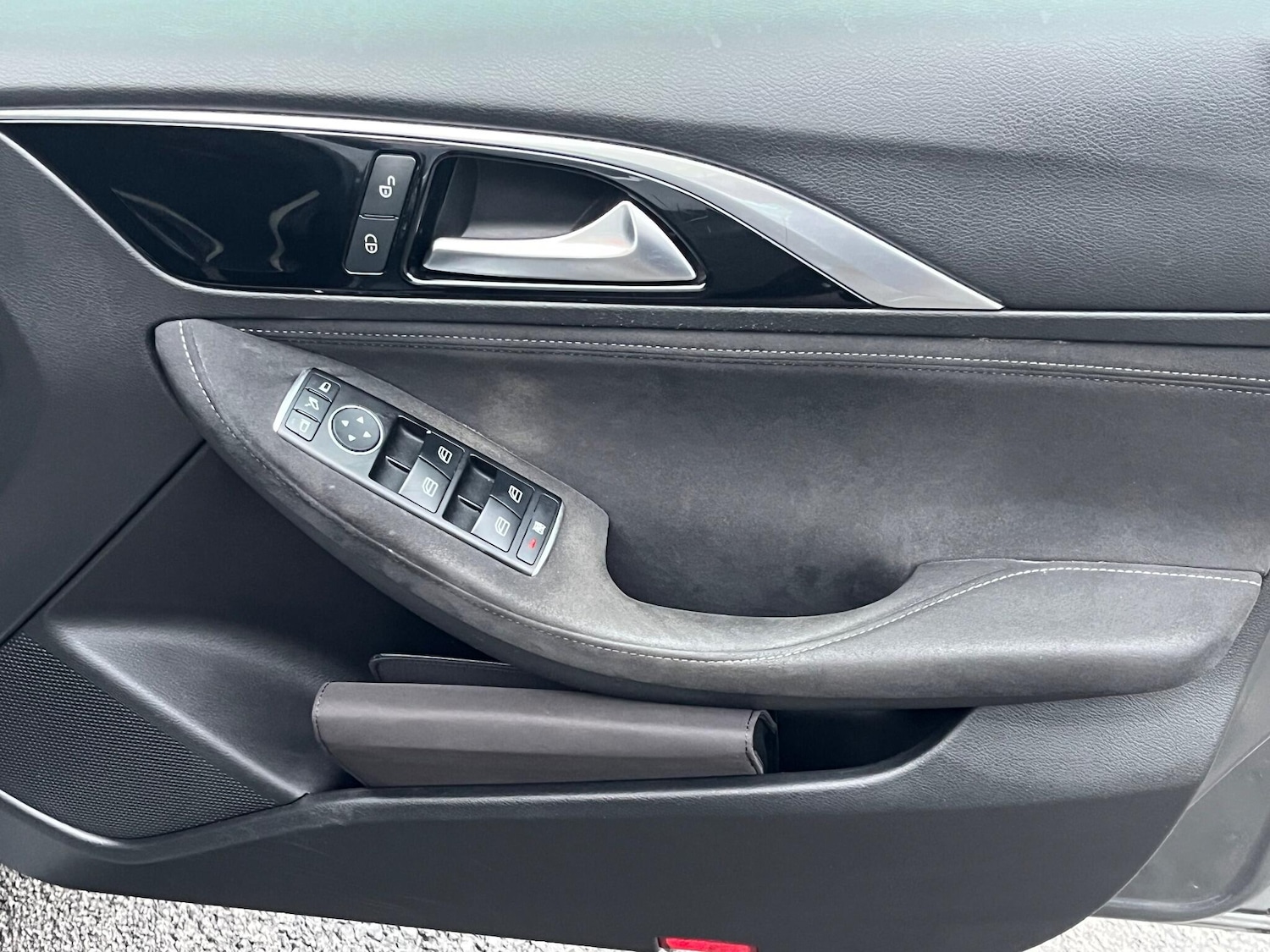 Used Infiniti Q30 2017 for sale - 76666920: Photo 23