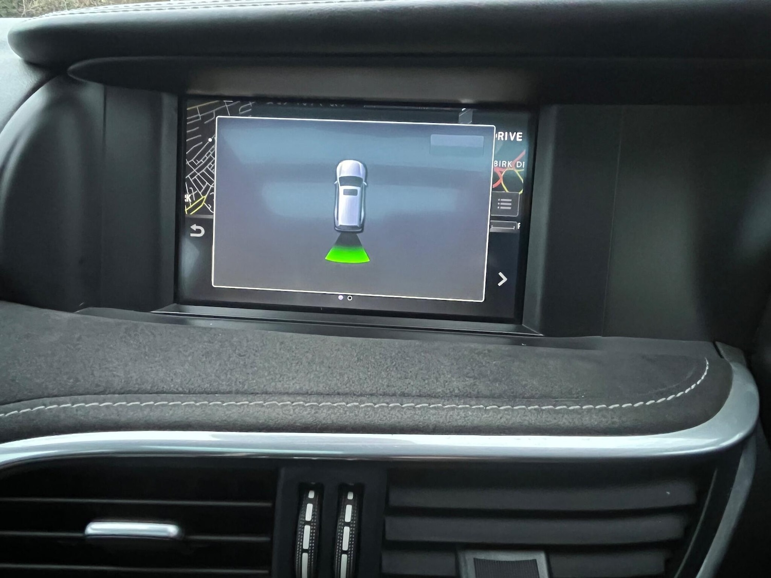 Used Infiniti Q30 2017 for sale - 76666920: Photo 29