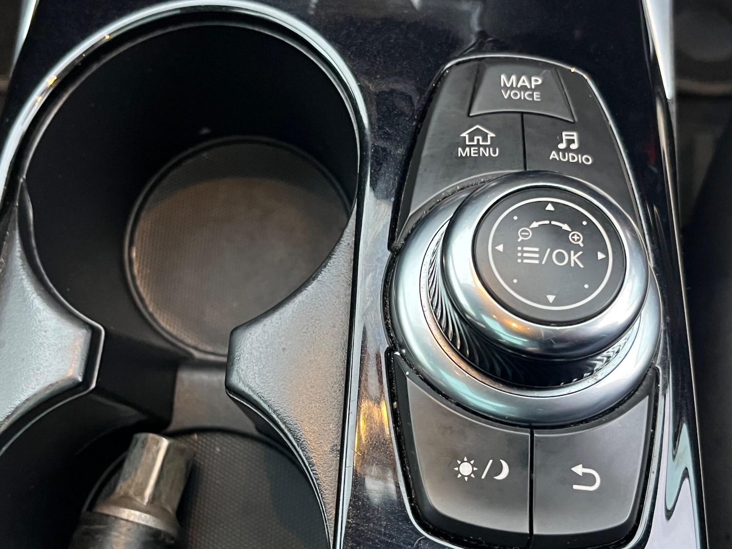 Used Infiniti Q30 2017 for sale - 76666920: Photo 54