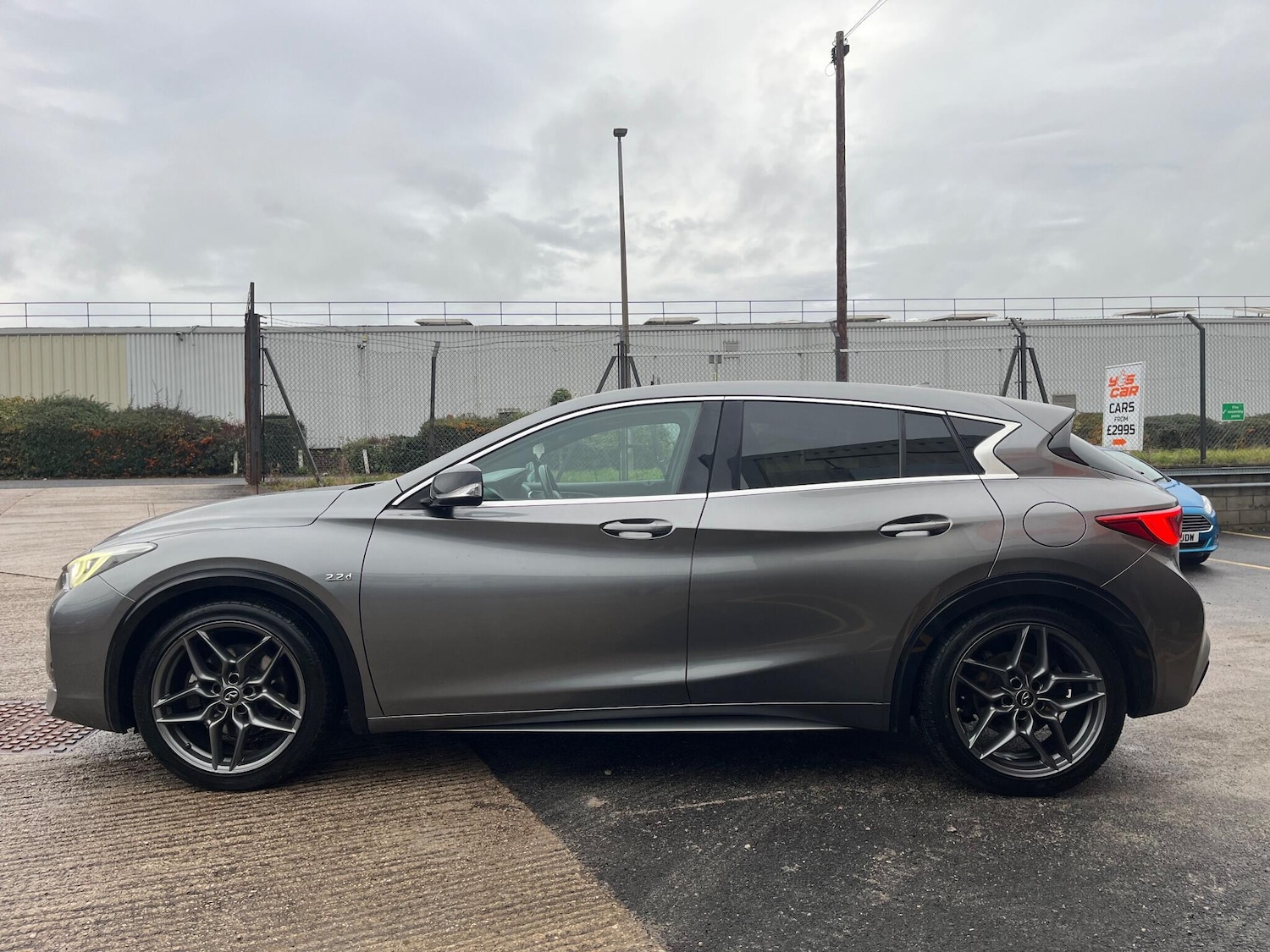 Used Infiniti Q30 2017 for sale - 76666920: Photo 6