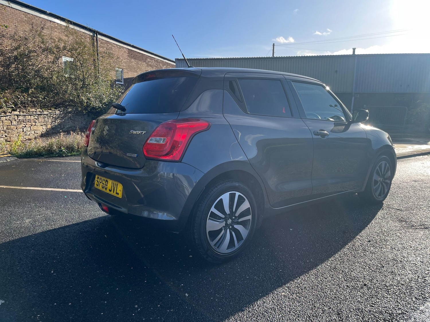 Used Suzuki Swift 2018 for sale - 76743190: Photo 15