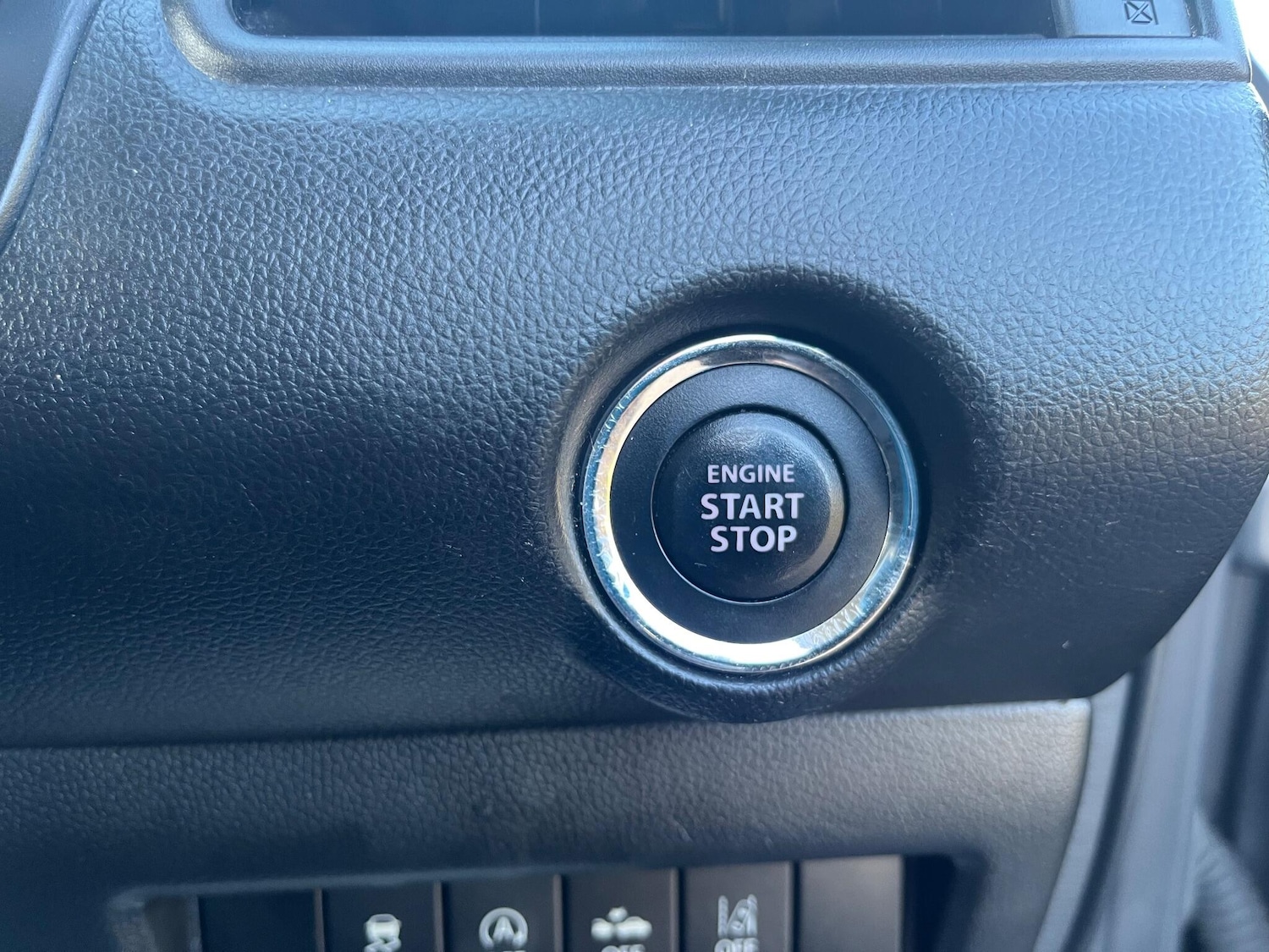 Used Suzuki Swift 2018 for sale - 76743190: Photo 29