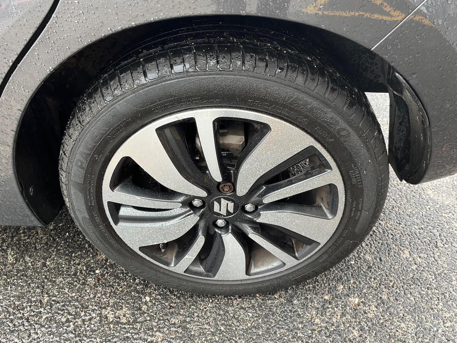 Used Suzuki Swift 2018 for sale - 76743190: Photo 37