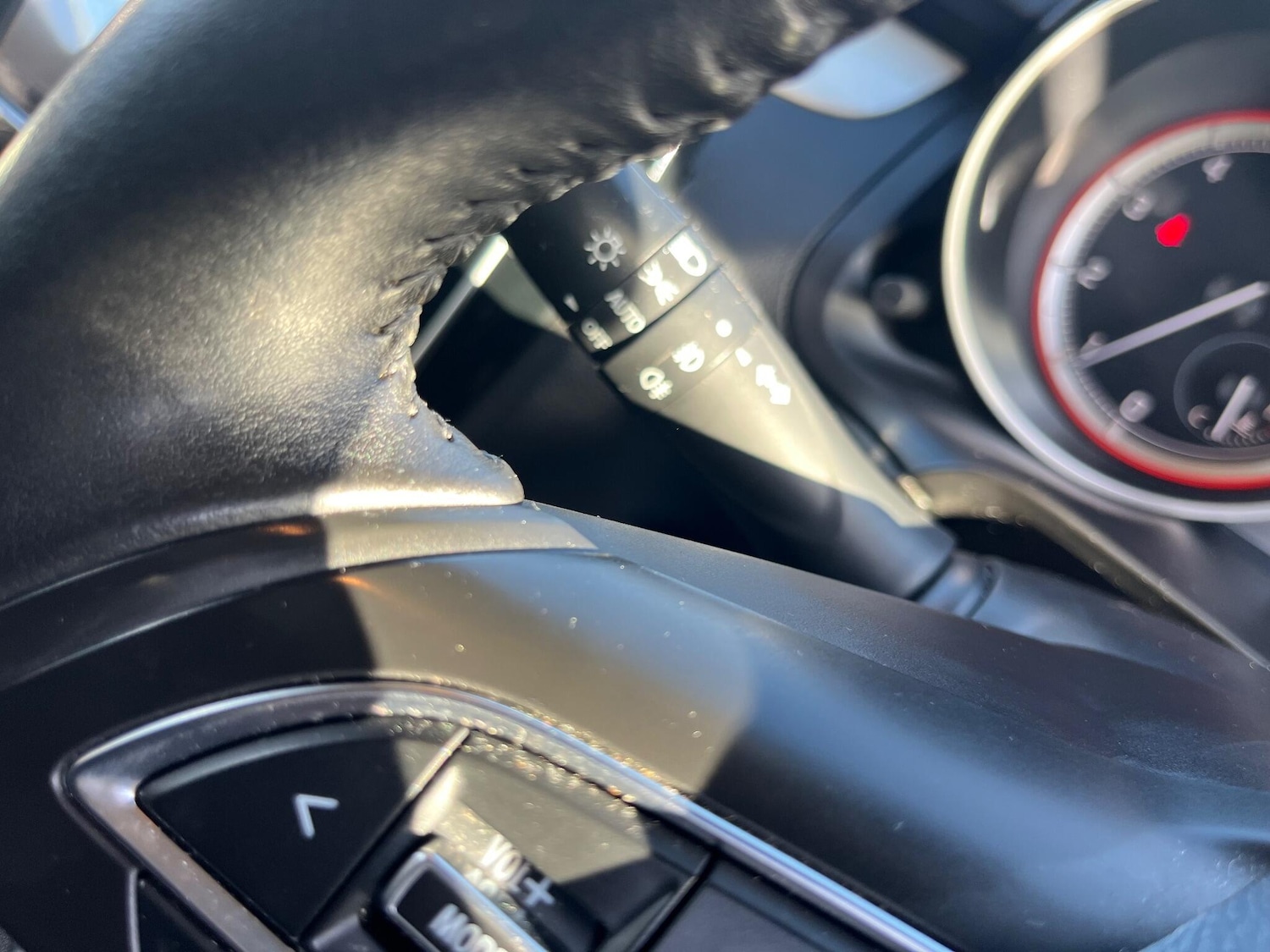 Used Suzuki Swift 2018 for sale - 76743190: Photo 47