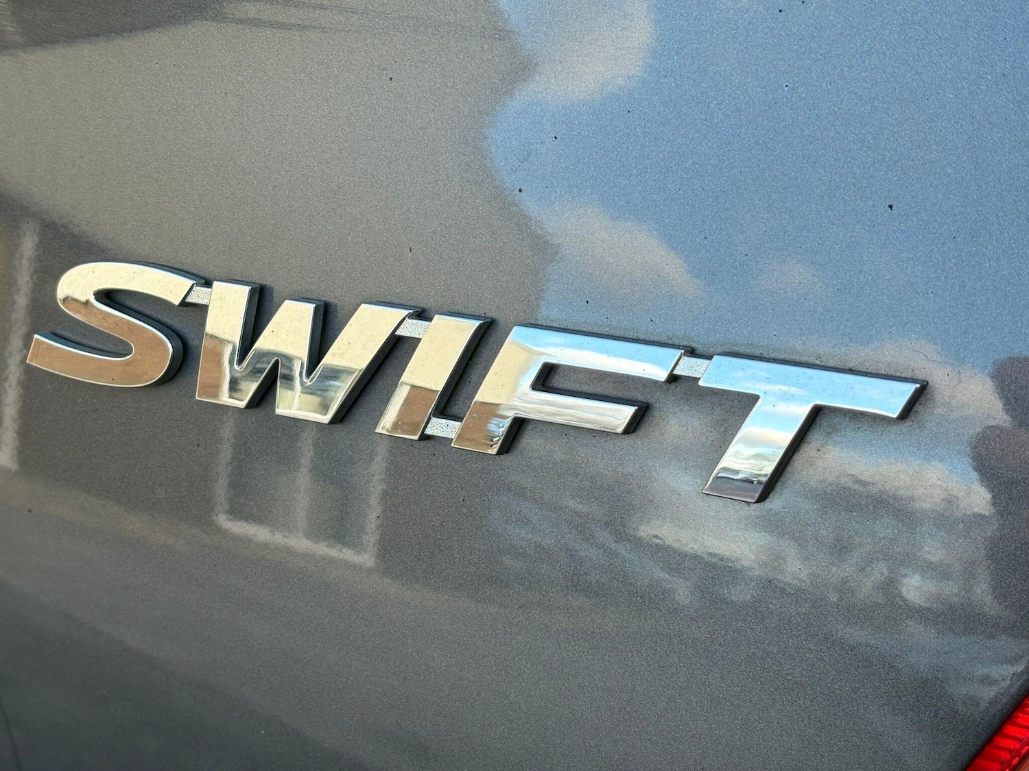 Used Suzuki Swift 2018 for sale - 76743190: Photo 75