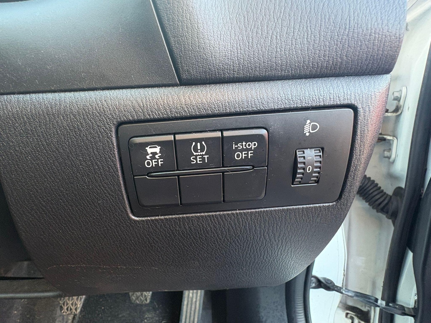 Used Mazda Mazda3 for sale - 77925760: Photo 26