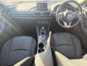 Used Mazda Mazda3 2016 for sale - 77925760: Photo